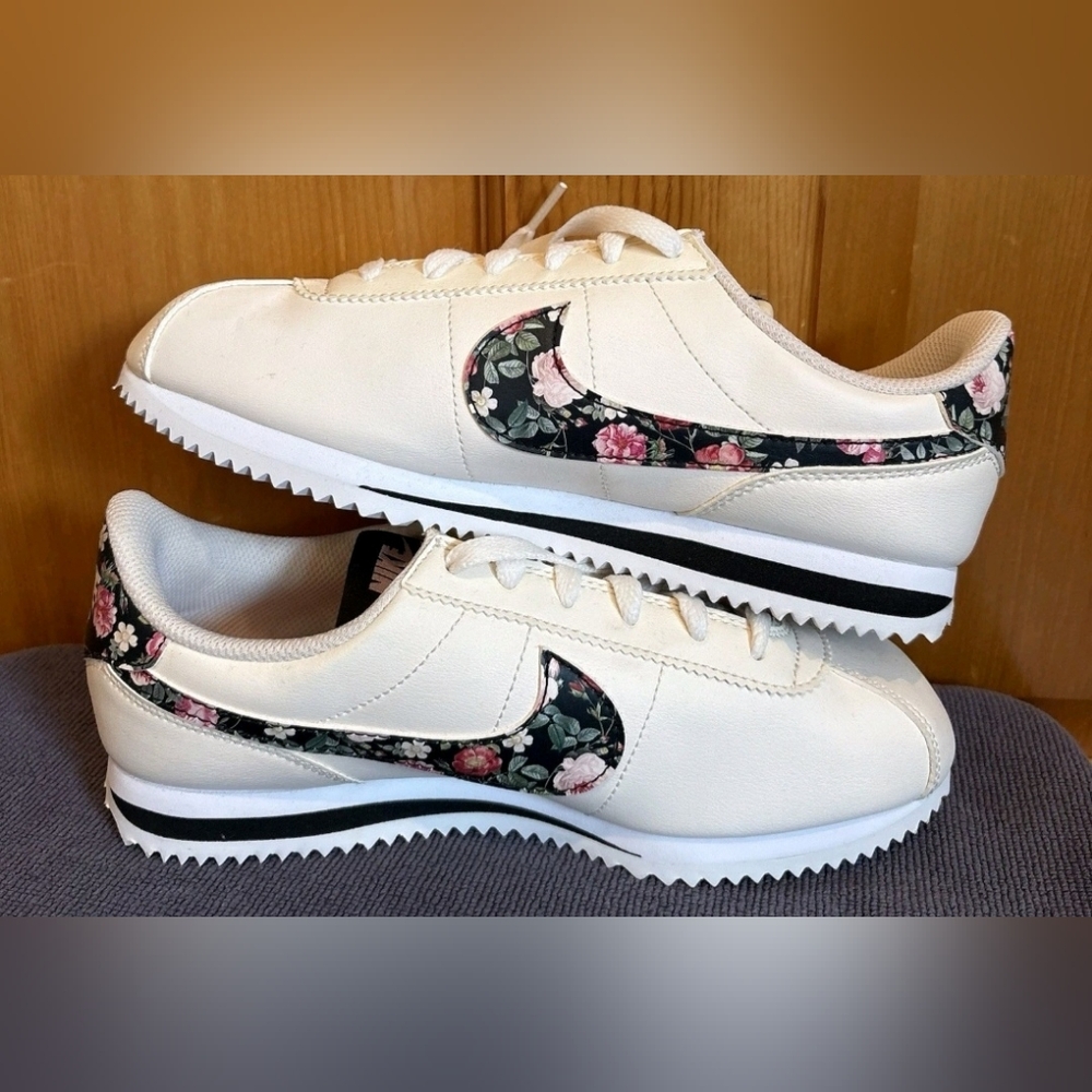 Nike Cortez Floral Sneakers - Picture 7 of 9